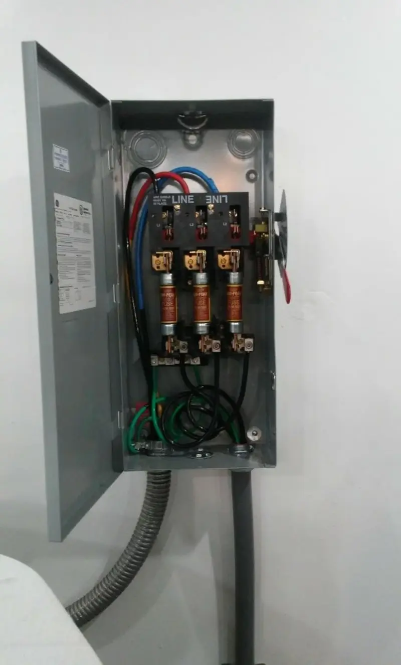 Three-phase disconnect switch installed for Electrical Wiring & Rewiring in North Olmsted